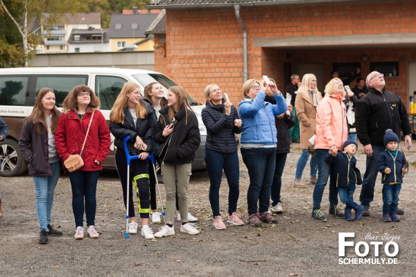 2019.10.05_Kirmesbaumstellen KB 19 Niederbrechen (61 von 107)