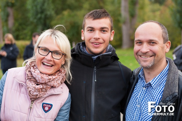 2019.10.05_Kirmesbaumstellen KB 19 Niederbrechen (76 von 107)