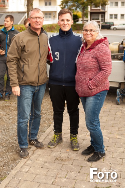 2019.10.05_Kirmesbaumstellen KB 19 Niederbrechen (105 von 107)