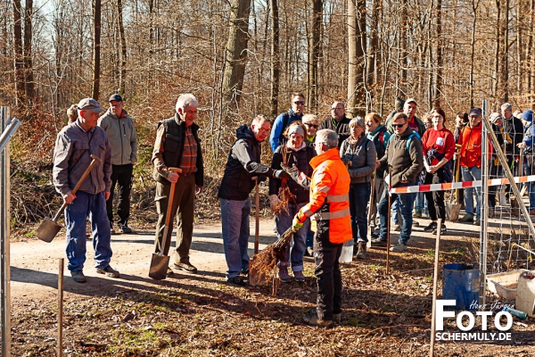 2022.03.19_1250 Baum-Pfanzaktion in Oberbrechen (50 von 157)