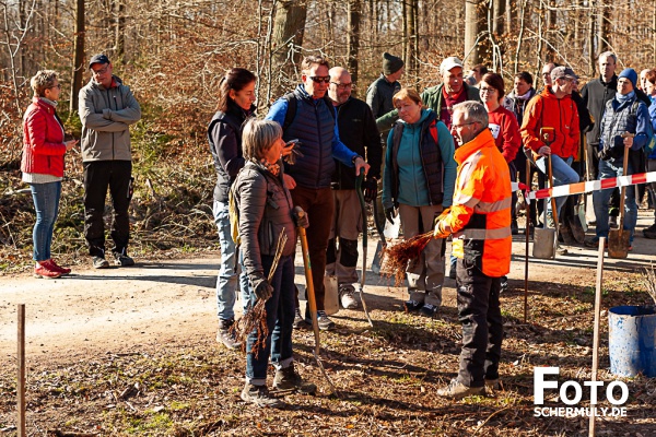 2022.03.19_1250 Baum-Pfanzaktion in Oberbrechen (51 von 157)