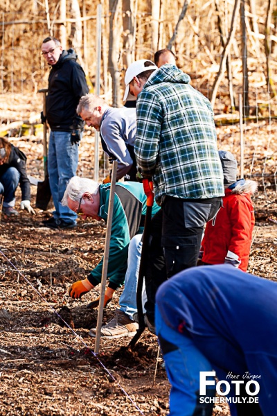 2022.03.19_1250 Baum-Pfanzaktion in Oberbrechen (67 von 157)