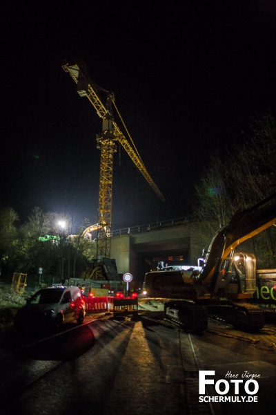 2015.04.10+11_Autobahnbrücke Niederbrechen wird abgerissen (4 von 26)